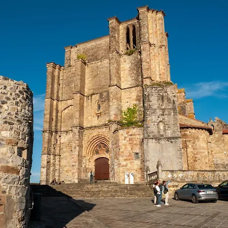 Appartamento El Patio De Vespasiano - En El Puerto Frente A La Iglesia De Santa Maria Castro Urdiales