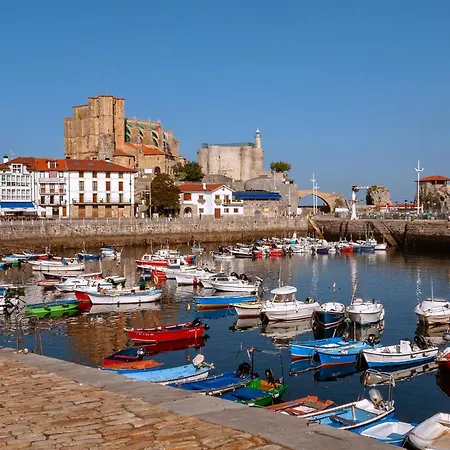 El Patio De Vespasiano - En El Puerto Frente A La Iglesia De Santa Maria Apartment Castro Urdiales