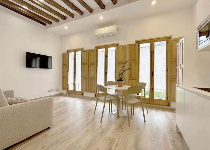 Apartment El Patio De Vespasiano - En El Puerto Frente A La Iglesia De Santa Maria Castro Urdiales