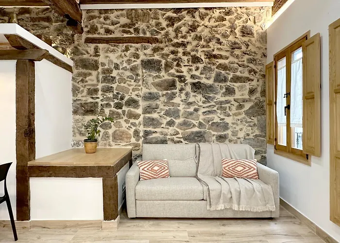 Apartment El Patio De Vespasiano - En El Puerto Frente A La Iglesia De Santa Maria Castro Urdiales