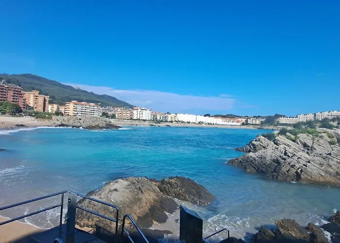 El Patio De Vespasiano - En El Puerto Frente A La Iglesia De Santa Maria *