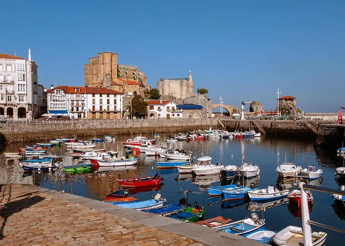 El Patio De Vespasiano - En El Puerto Frente A La Iglesia De Santa Maria Apartment Castro Urdiales